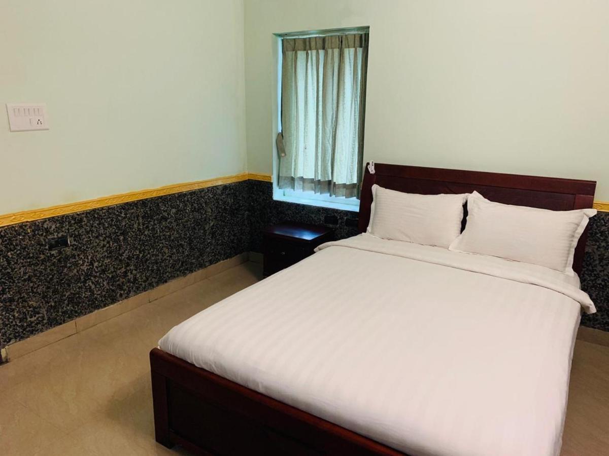 Golden Nest Hotel เยอร์โคด ภายนอก รูปภาพ